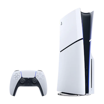 PlayStation 5 konsol i hvid og sort design med tilhørende DualSense controller på hvid baggrund.