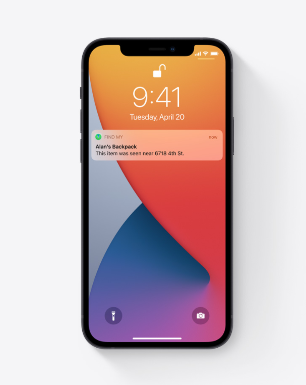 AirTag - Få notifikationer om mistede enheder. Telefon med Alans backpack. 